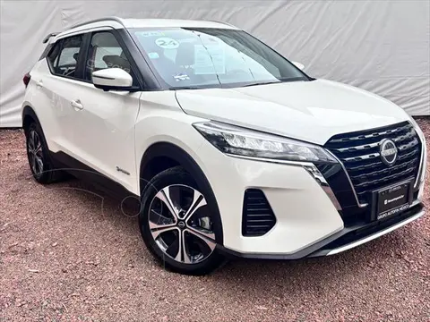 Nissan Kicks Advance Aut usado (2024) color Blanco precio $489,000