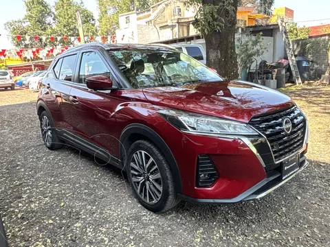 Nissan Kicks Exclusive Aut usado (2023) color Rojo precio $370,000