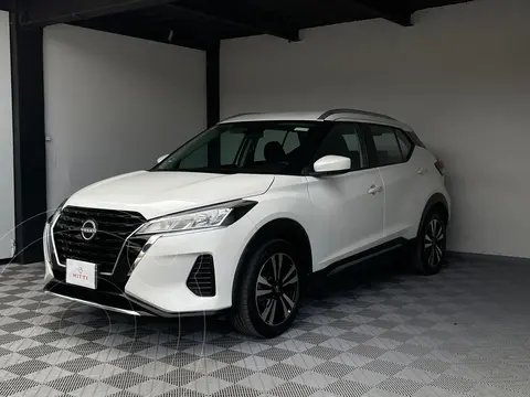 Nissan Kicks Advance usado (2023) color Blanco precio $309,000