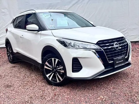 Nissan Kicks Advance Aut usado (2024) color Blanco precio $365,900