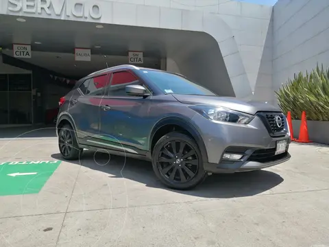 Nissan Kicks Advance Aut usado (2018) color Gris Oscuro precio $293,500