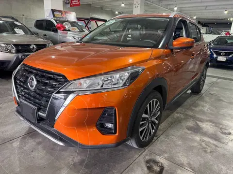 Nissan Kicks Exclusive Aut usado (2021) color Naranja precio $320,000