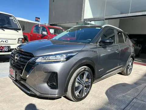 Nissan Kicks Platinum Aut usado (2023) color Gris precio $390,000