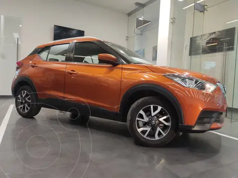 Nissan Kicks Sense usado (2019) color Naranja precio $329,500