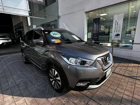 Nissan Kicks Exclusive Aut usado (2018) color Gris precio $225,900