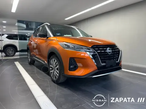 Nissan Kicks Platinum Aut nuevo color Naranja Metalico precio $511,900