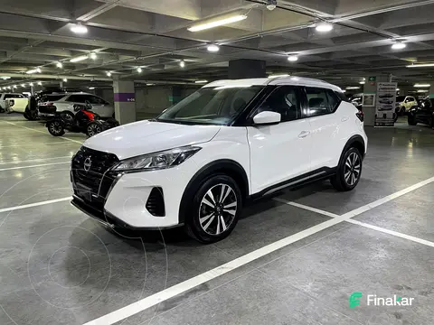 Nissan Kicks Advance usado (2022) color Blanco precio $300,000