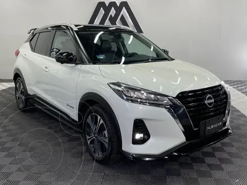 Nissan Kicks Platinum Aut usado (2024) color Blanco precio $419,999