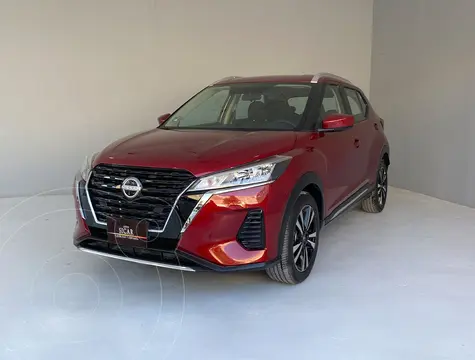 Nissan Kicks Advance usado (2023) color Rojo precio $299,000