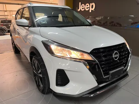 Nissan Kicks Advance usado (2023) color Blanco financiado en mensualidades(enganche $129,162 mensualidades desde $5,549)