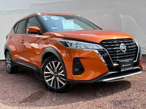 Nissan Kicks Exclusive Aut usado (2021) color naranja oscuro precio $349,000