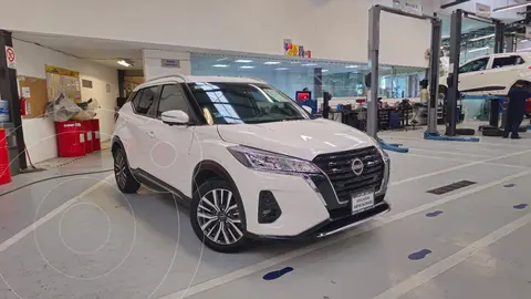 Nissan Kicks Exclusive Aut usado (2023) color Blanco precio $395,900