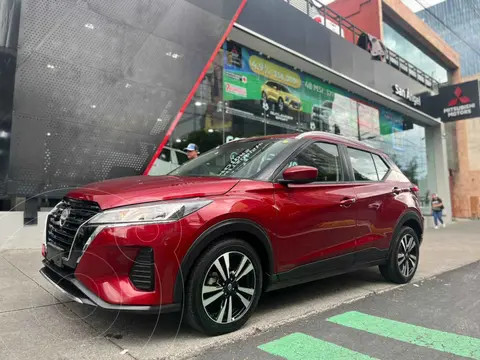 Nissan Kicks Advance Aut usado (2024) color Rojo precio $315,000