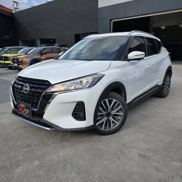Nissan Kicks Exclusive Aut usado (2023) color Blanco financiado en mensualidades(enganche $107,638 mensualidades desde $8,231)