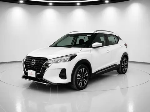 Nissan Kicks Advance usado (2023) color Blanco precio $325,000