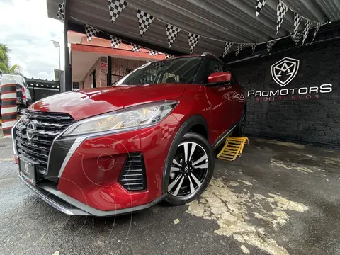 Nissan Kicks Advance Aut usado (2022) color Rojo Metalizado precio $304,900