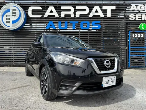 Nissan Kicks Sense usado (2017) color Negro precio $209,000