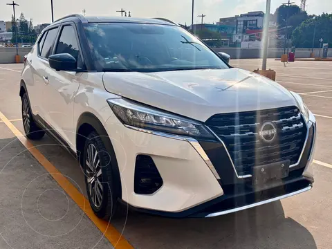 Nissan Kicks Platinum Aut usado (2022) color Blanco financiado en mensualidades(enganche $148,390 mensualidades desde $6,375)