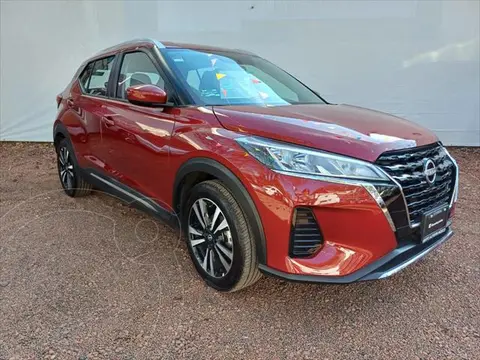 Nissan Kicks Advance usado (2023) color Rojo precio $349,000