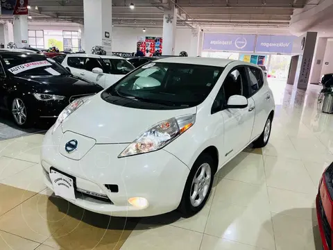 Nissan Leaf 24 kW usado (2017) color Beige precio $260,000