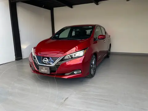 Nissan Leaf SL usado (2019) color Rojo precio $318,000