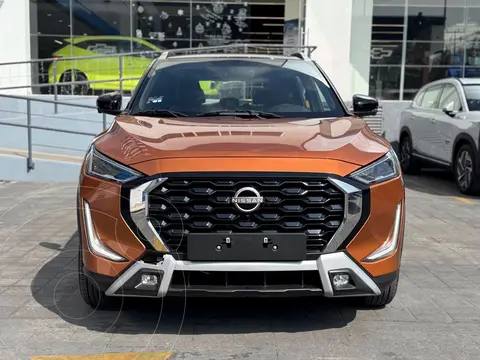 Nissan Magnite Exclusive usado (2025) color Naranja financiado en mensualidades(enganche $114,569 mensualidades desde $7,633)