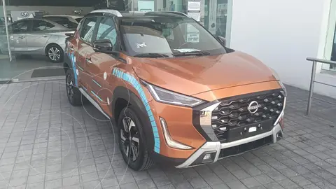 Nissan Magnite Exclusive usado (2025) color Naranja financiado en mensualidades(enganche $151,692 mensualidades desde $6,382)