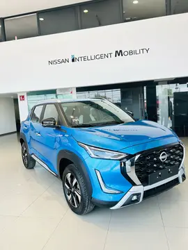 Nissan Magnite Exclusive nuevo color Azul Aniversario precio $437,900