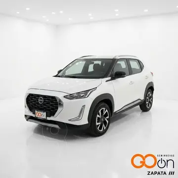Nissan Magnite ADVANCE usado (2025) color NISKPLATA precio $320,000