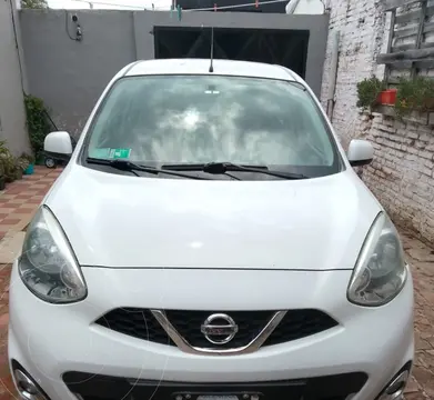 Nissan March Active usado (2015) color Blanco precio $13.000.000