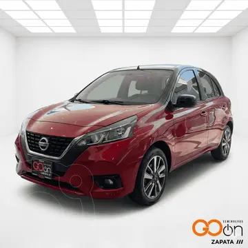 Nissan March Exclusive usado (2023) color NISNBLROJO BURDEOS precio $255,000