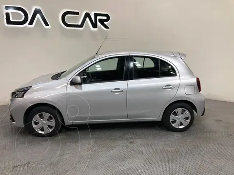 Nissan March Sense Aut usado (2021) color Plata precio $220,000