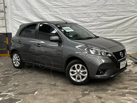 Nissan March Advance usado (2022) color Gris precio $235,000