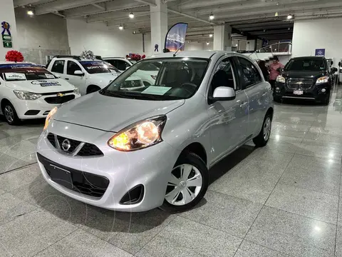 Nissan March Sense  Aut usado (2020) color Plata precio $210,000