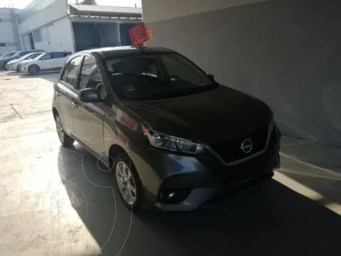 Nissan March Advance usado (2023) color Gris precio $248,900