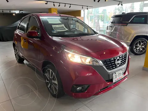 Nissan March Exclusive usado (2023) color Rojo Cobrizo precio $265,000