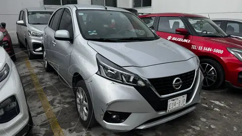 Nissan March Advance usado (2021) color Plata precio $220,000
