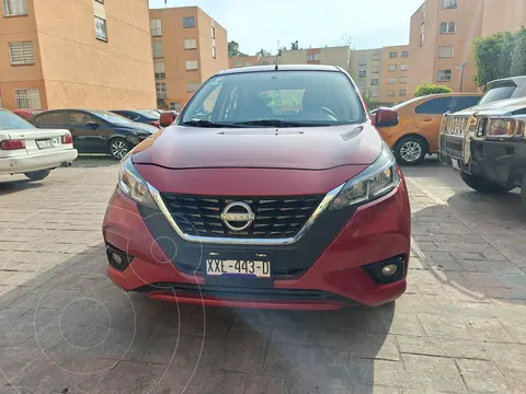 Nissan March Advance usado (2022) color Rojo precio $215,000