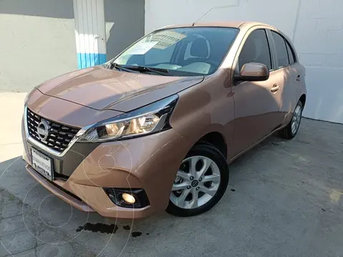 Nissan March Advance usado (2023) color rosa plido precio $259,900