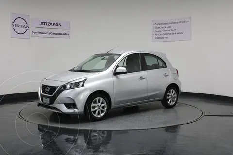 Nissan March Advance usado (2024) color plateado precio $265,000