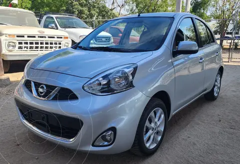 Nissan March Advance Aut usado (2018) color Plata precio $165,000