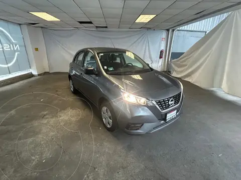 Nissan March Sense Aut usado (2022) color Gris Oscuro precio $239,800