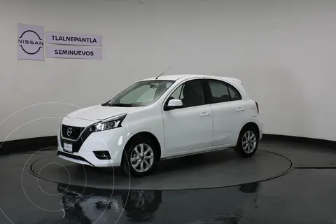 Nissan March Advance usado (2024) color Blanco precio $250,000