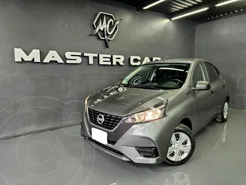 Nissan March Sense Aut usado (2023) color Gris Oscuro precio $246,000