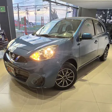 Nissan March Sense usado (2017) color Turquesa precio $165,000