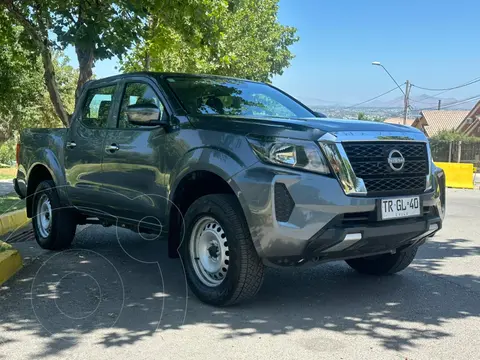 Nissan Navara 2.3D DC SE usado (2024) color Gris precio $25.990.000
