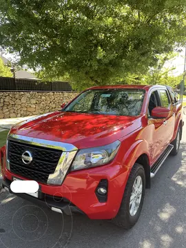 Nissan Navara 2.3L XE 4x2 DC usado (2021) color Rojo precio $15.500.000