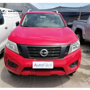 Nissan Navara 2.3L XE 4x2 D/C usado (2019) color Rojo precio $15.980.000