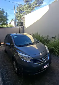 Nissan Note Sense usado (2017) color Gris precio $17.500.000