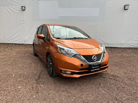 foto Nissan Note SR Aut usado (2017) color Naranja precio $249,000